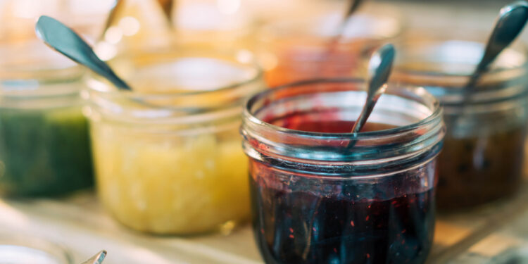 Dżem ekologiczny i żywność bezglutenowa – jak połączyć smak z troską o zdrowie?