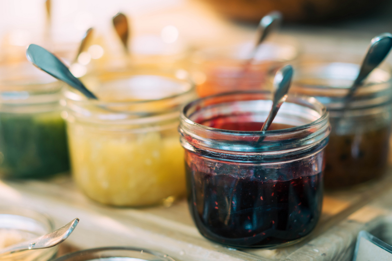 Dżem ekologiczny i żywność bezglutenowa – jak połączyć smak z troską o zdrowie?